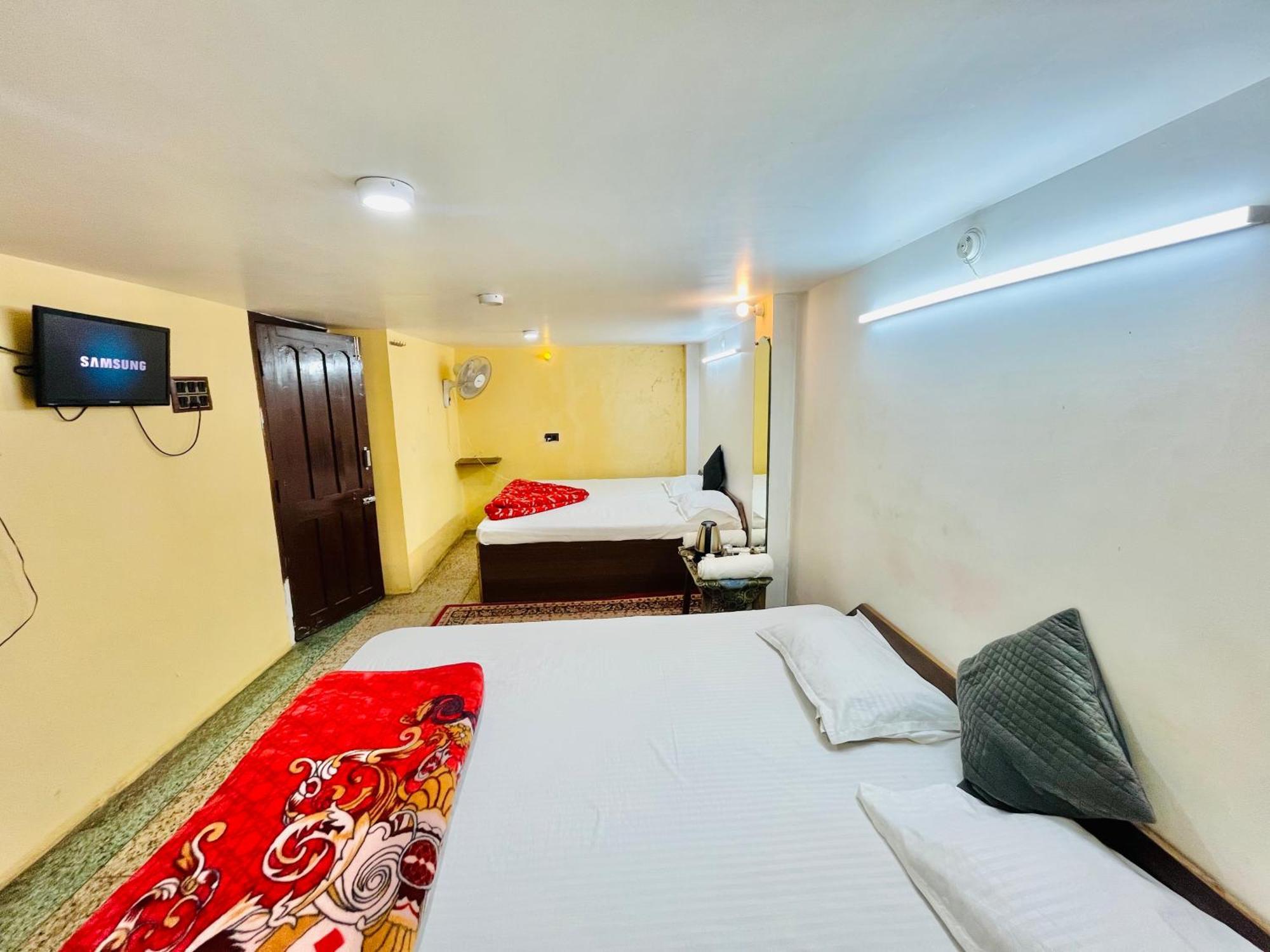 Ganga Guest House พาราณสี ภายนอก รูปภาพ