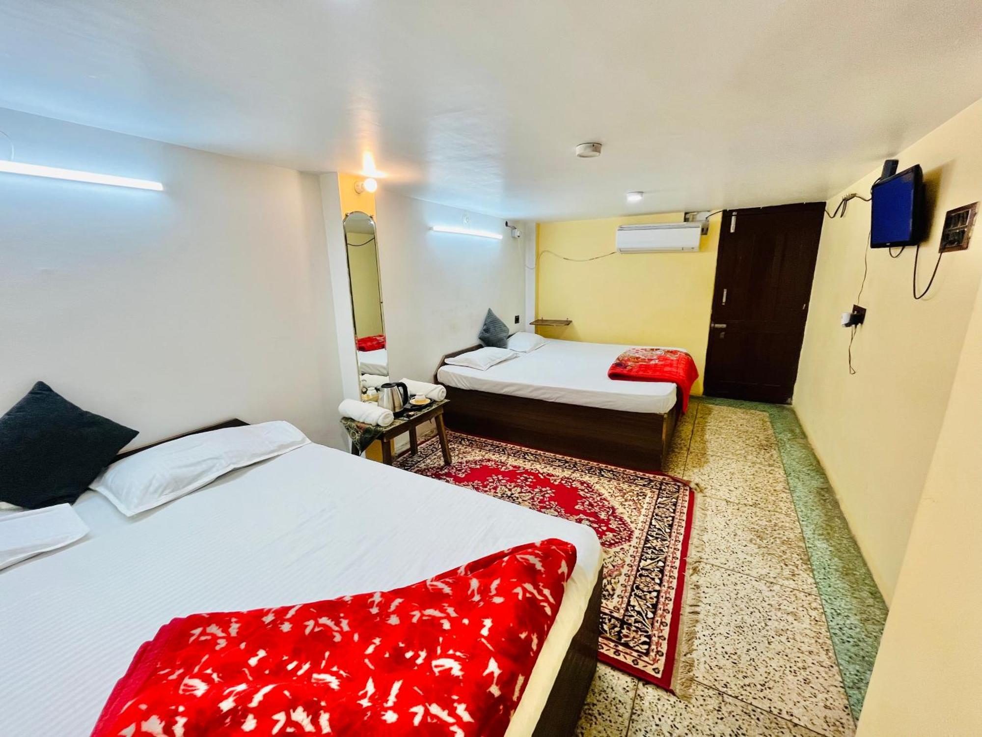 Ganga Guest House พาราณสี ภายนอก รูปภาพ